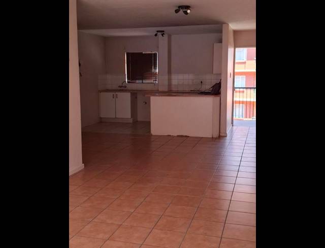 2 BEDROOM PROPERTY TO RENT IN DIE HOEWES